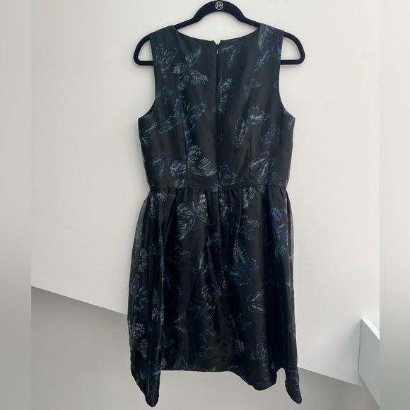 CeCe Sz 10 black knee length dress with butterfly pattern. Great party dress! - Picture 2 of 9